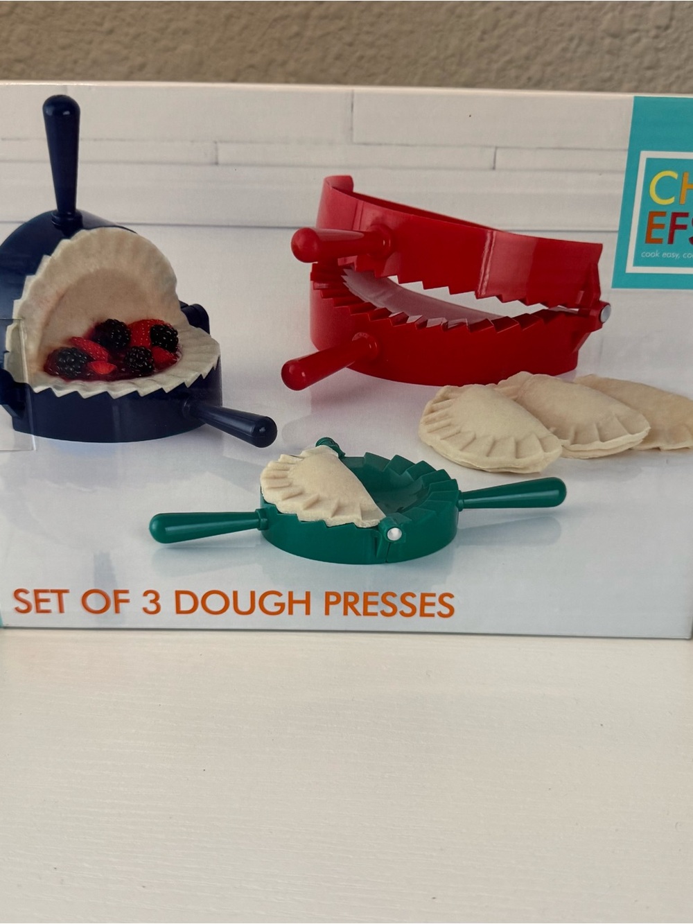 New* Set of 3 Dough Presses
